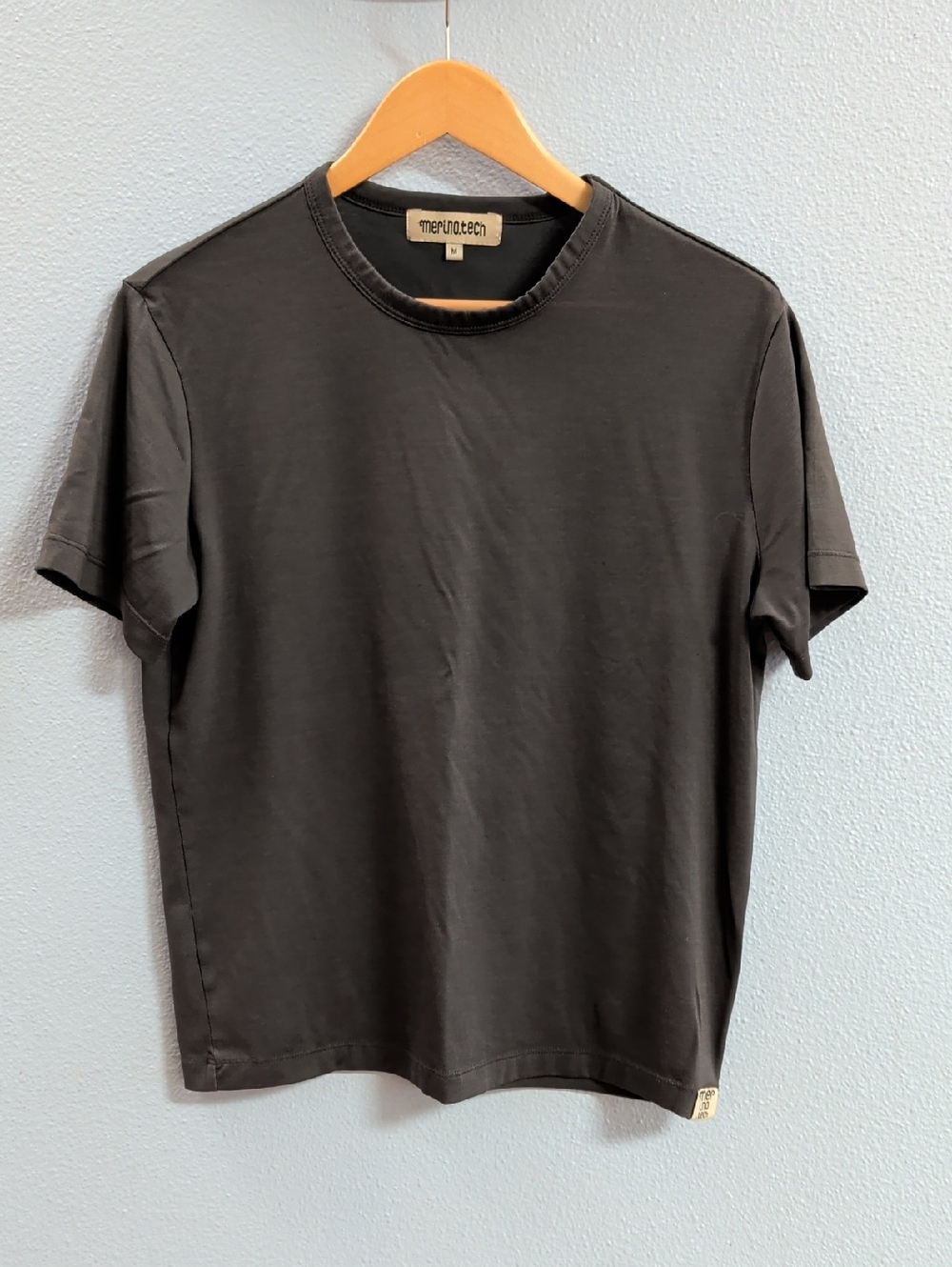 Merino Tech Gray Short-Sleeve Crewneck Tee